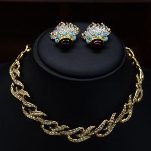 Elizabeth Taylor "Eternal Flame" for Avon Necklace and Clip-on Earring Set