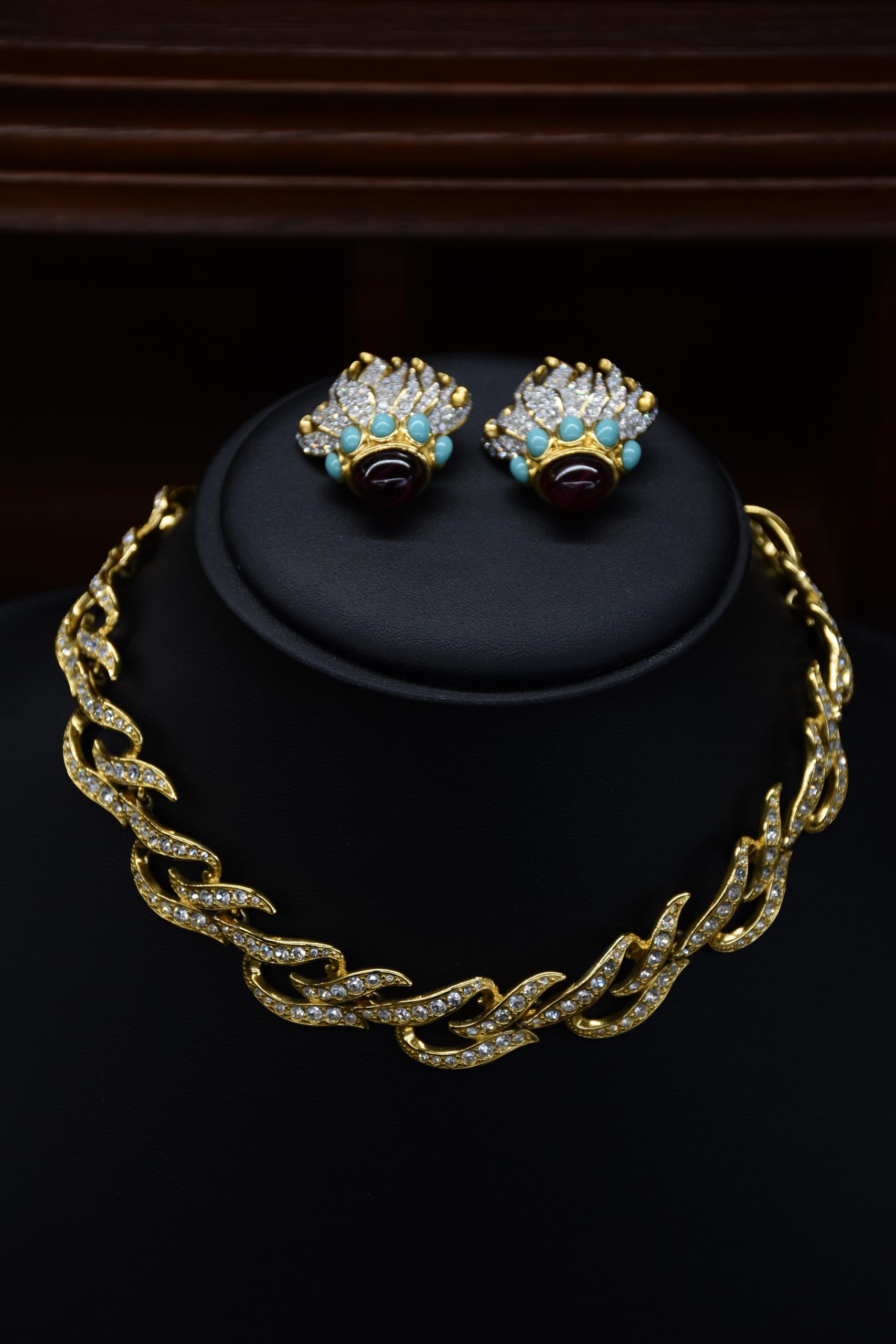 Elizabeth Taylor "Eternal Flame" for Avon Necklace and Clip-on Earring Set